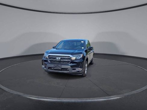 Used 2025 Honda Ridgeline RTL image 3