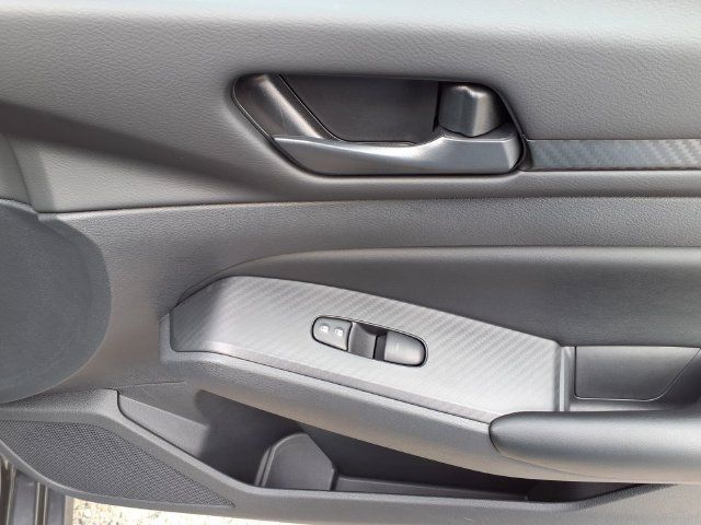 Used 2025 Nissan Altima 2.5 S FWD image 26