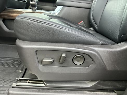 Used 2024 Chevrolet Silverado 1500 RST w/ Convenience Package II AWD/4WD image 26