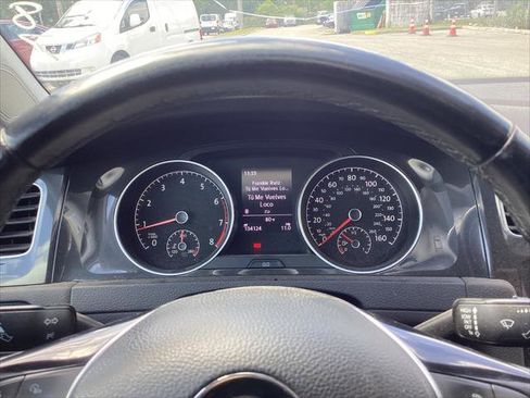 Used 2018 Volkswagen Golf S image 35