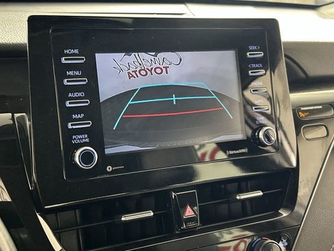Used 2023 Toyota Camry SE image 17