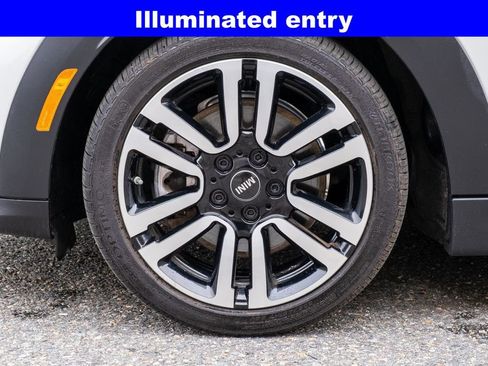 Used 2024 MINI Cooper S w/ Signature Upholstery Package FWD image 29