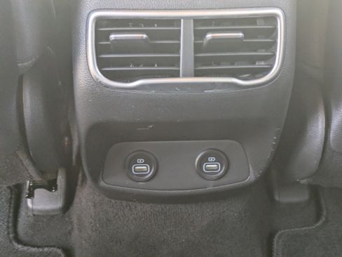 Certified 2023 Hyundai Santa Fe SEL image 16