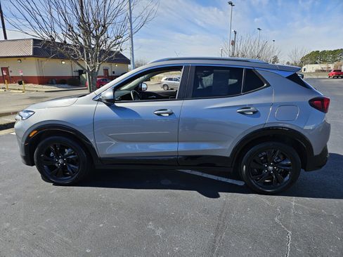 Used 2024 Buick Encore GX Sport Touring w/ Comfort Package image 4