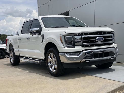 Used 2022 Ford F150 Lariat w/ Equipment Group 502A High AWD/4WD image 1