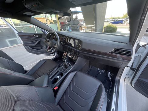 Used 2024 Volkswagen Jetta GLI Autobahn w/ GLI Black Package image 20