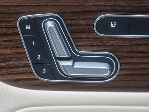 New 2026 Mercedes-Benz GLB 250 4MATIC image 20