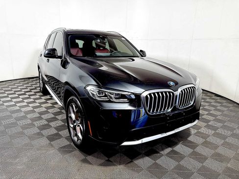 Used 2023 BMW X3 xDrive30i w/ Premium Package AWD/4WD image 2