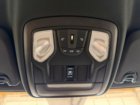 Used 2021 RAM 3500 Tradesman w/ Max Tow Package AWD/4WD image 22