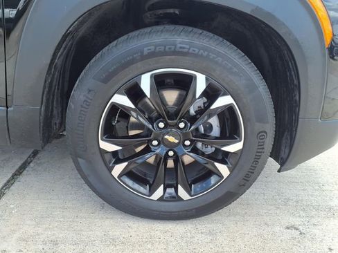 Used 2023 Chevrolet TrailBlazer LT w/ Convenience Package FWD image 10
