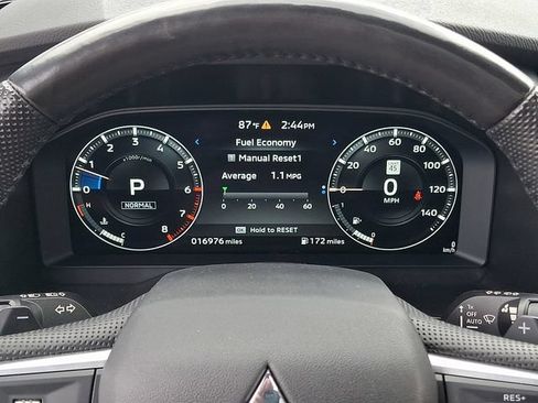Used 2023 Mitsubishi Outlander SEL AWD/4WD image 20