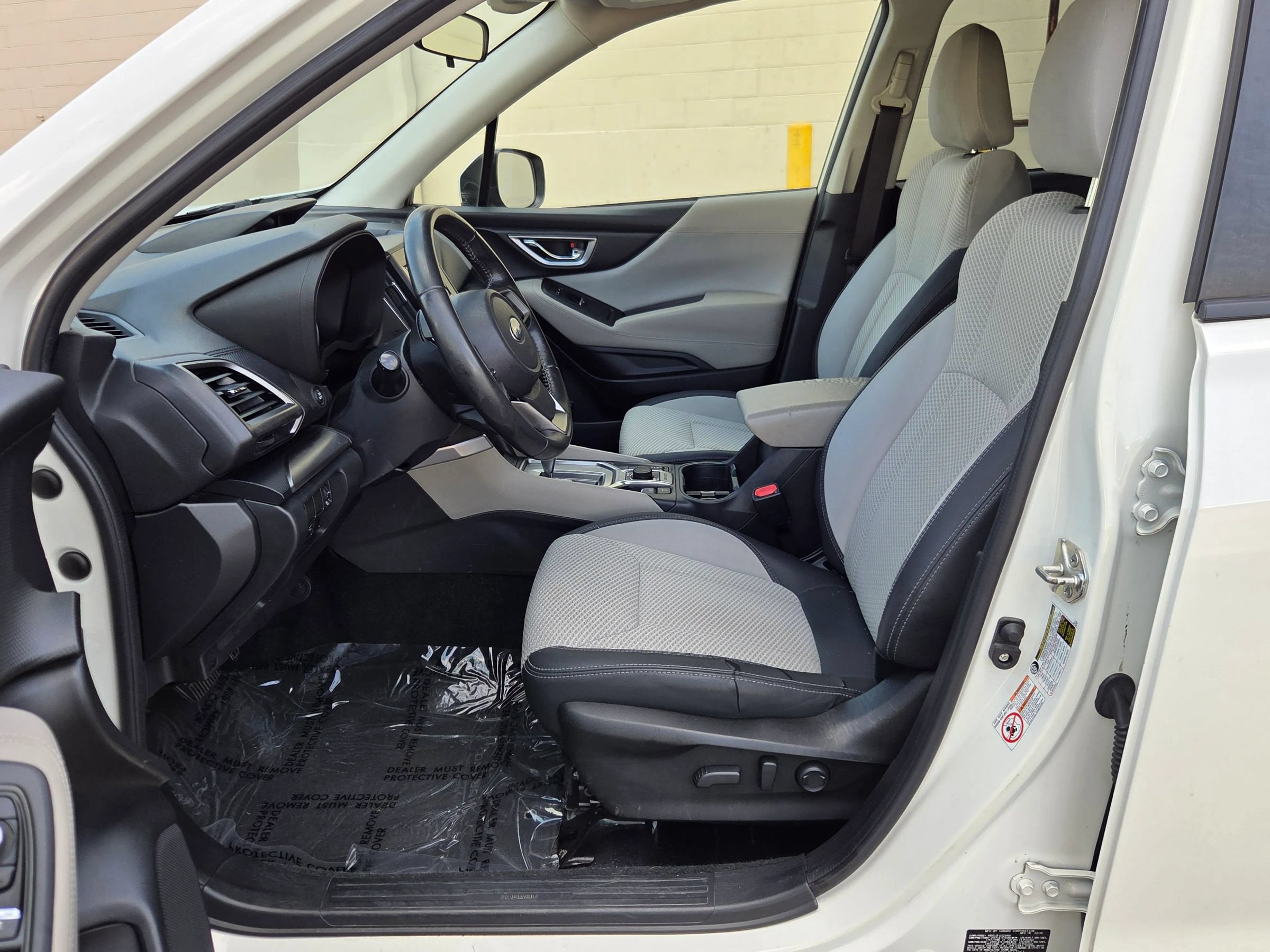 Used 2020 Subaru Forester Premium AWD/4WD image 9