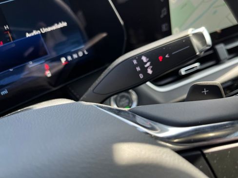 New 2026 Chevrolet Equinox LT AWD/4WD image 23