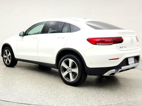 Used 2023 Mercedes-Benz GLC 300 4MATIC Coupe image 7