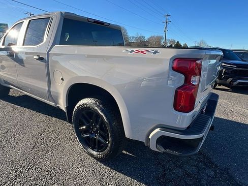 New 2026 Chevrolet Silverado 1500 Custom w/ Turbomax Blackout Package image 7