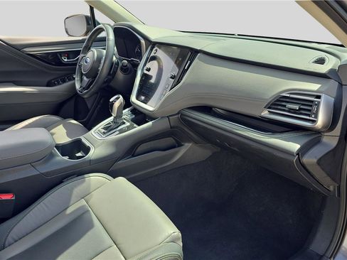 Used 2025 Subaru Outback Onyx Edition AWD/4WD image 16