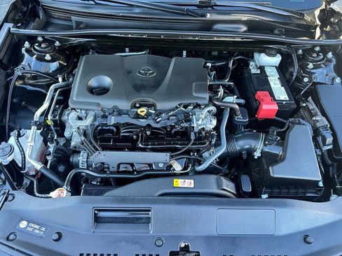 Used 2023 Toyota Camry LE image 32