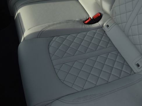 Used 2016 Audi S6 Premium Plus image 32