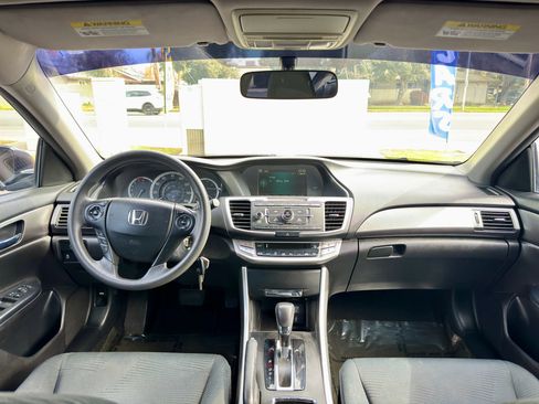 Used 2014 Honda Accord LX image 6