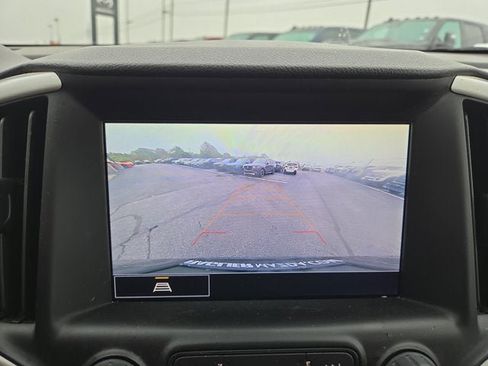 Used 2022 GMC Terrain SLT image 20