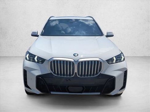 Used 2026 BMW X5 sDrive40i RWD image 2