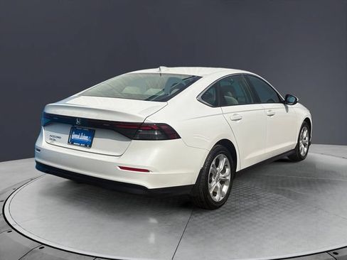 Used 2024 Honda Accord LX image 5