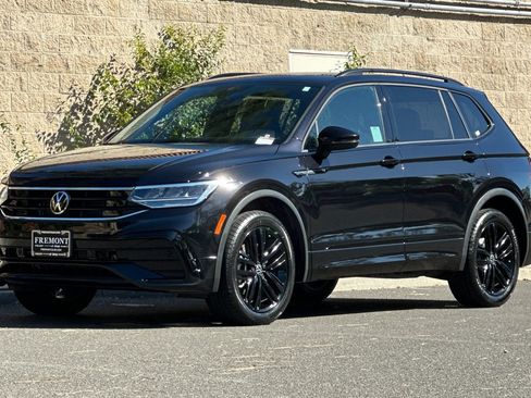 Used 2022 Volkswagen Tiguan SE R-Line FWD image 7