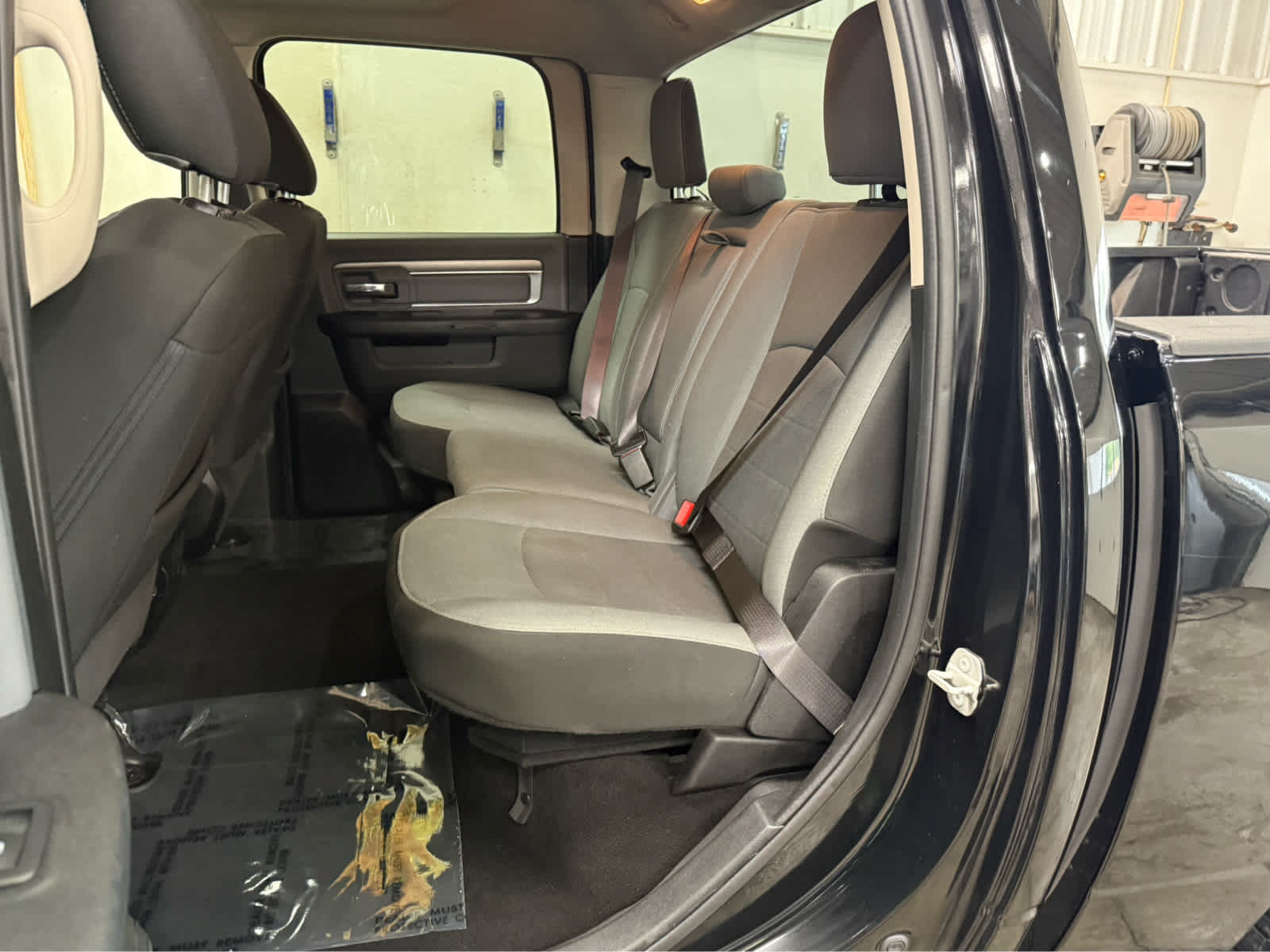 Used 2023 RAM 1500 Classic SLT AWD/4WD image 20