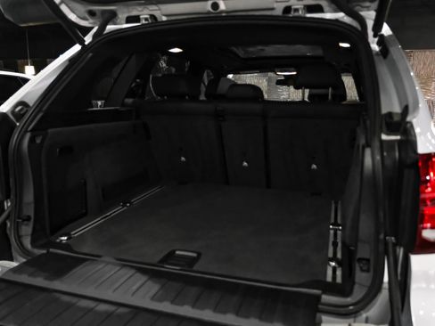 Used 2018 BMW X5 xDrive50i AWD/4WD image 53