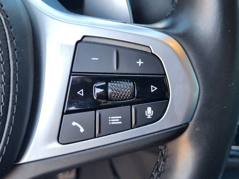 Used 2022 BMW 540i xDrive w/ Executive Package image 26