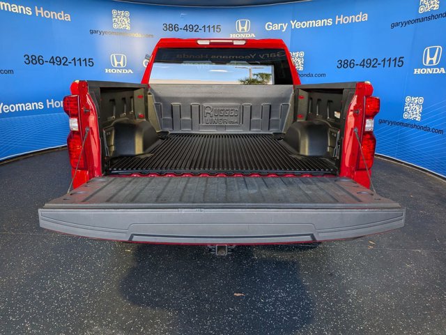 Used 2025 Chevrolet Silverado 1500 LT AWD/4WD image 14