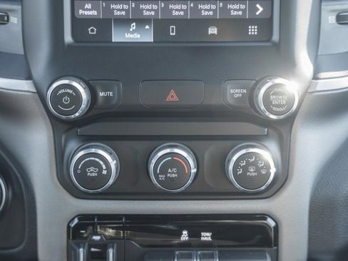 Used 2022 RAM 1500 Big Horn image 25