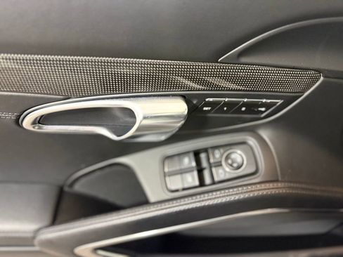 Used 2019 Porsche 911 Carrera 4S AWD/4WD image 17