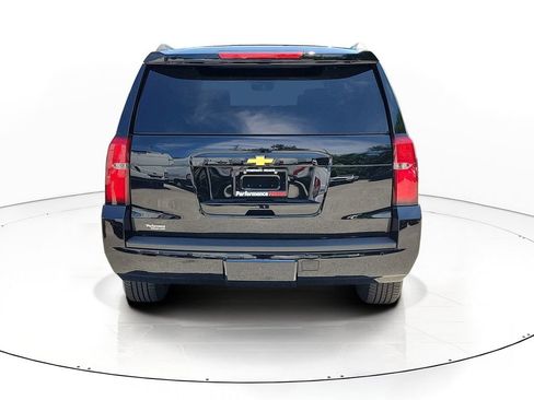 Used 2020 Chevrolet Suburban LT RWD image 5