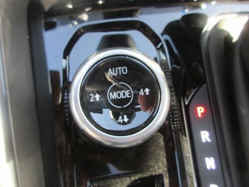 New 2026 GMC Canyon Denali image 19