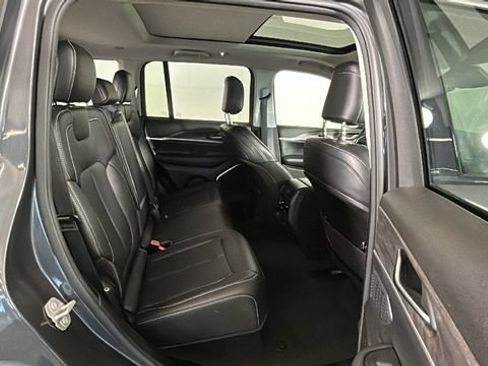 Used 2023 Jeep Grand Cherokee 4WD 4xe image 29