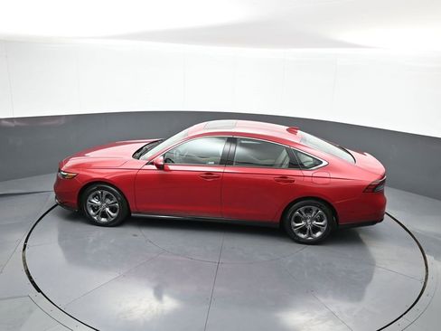 Certified 2024 Honda Accord EX-L image 40