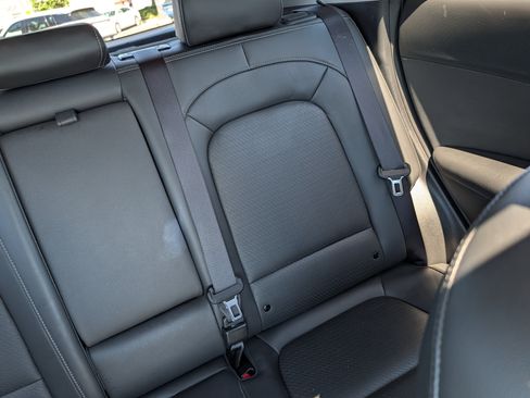 Used 2020 Hyundai Kona Limited AWD/4WD image 14