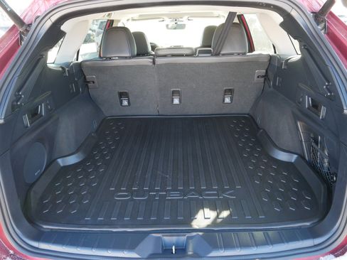 Used 2024 Subaru Outback Limited image 18