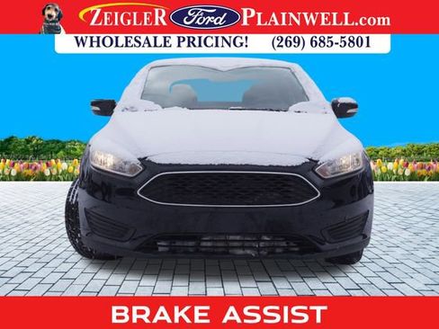 Used 2017 Ford Focus SE image 8