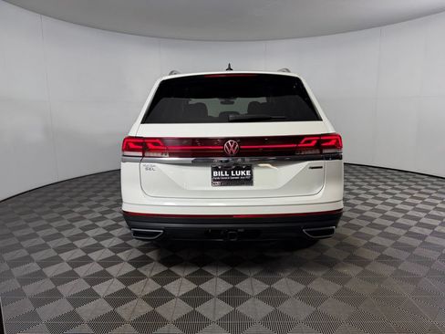Used 2025 Volkswagen Atlas SEL AWD/4WD image 9