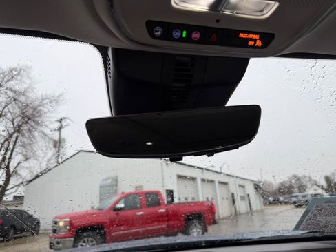 New 2026 GMC Acadia Denali w/ Super Cruise Package image 20