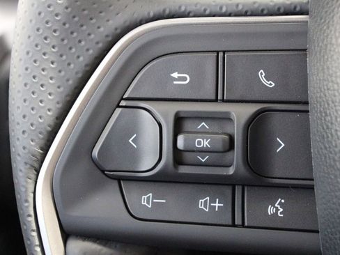 New 2026 Toyota 4Runner 4WD image 30