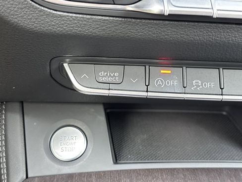 Used 2025 Audi Q5 2.0T Premium Plus w/ Premium Plus Package image 41