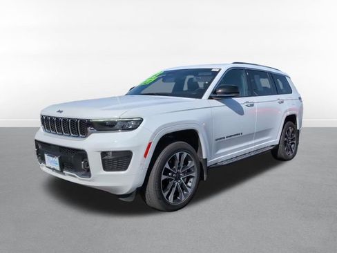Used 2023 Jeep Grand Cherokee L Overland w/ MOPAR Finishing Package AWD/4WD image 11