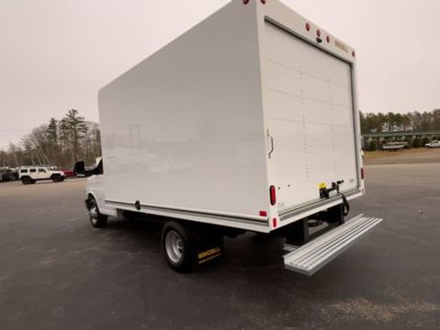 New 2025 GMC Savana 3500 w/ Power Convenience Package image 7