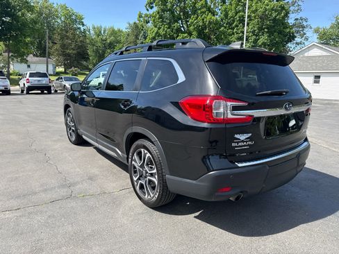 Used 2023 Subaru Ascent Limited w/ Technology Package AWD/4WD image 5