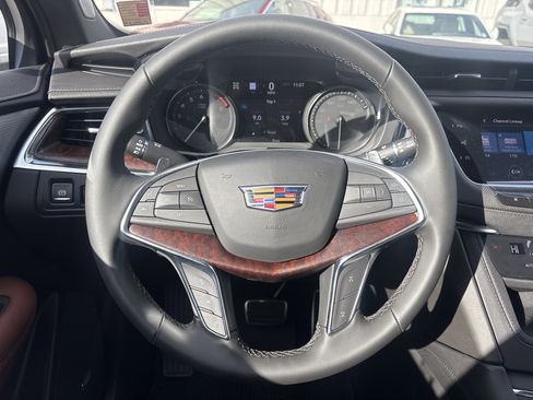 New 2025 Cadillac XT5 Sportv w/ Technology Package image 23