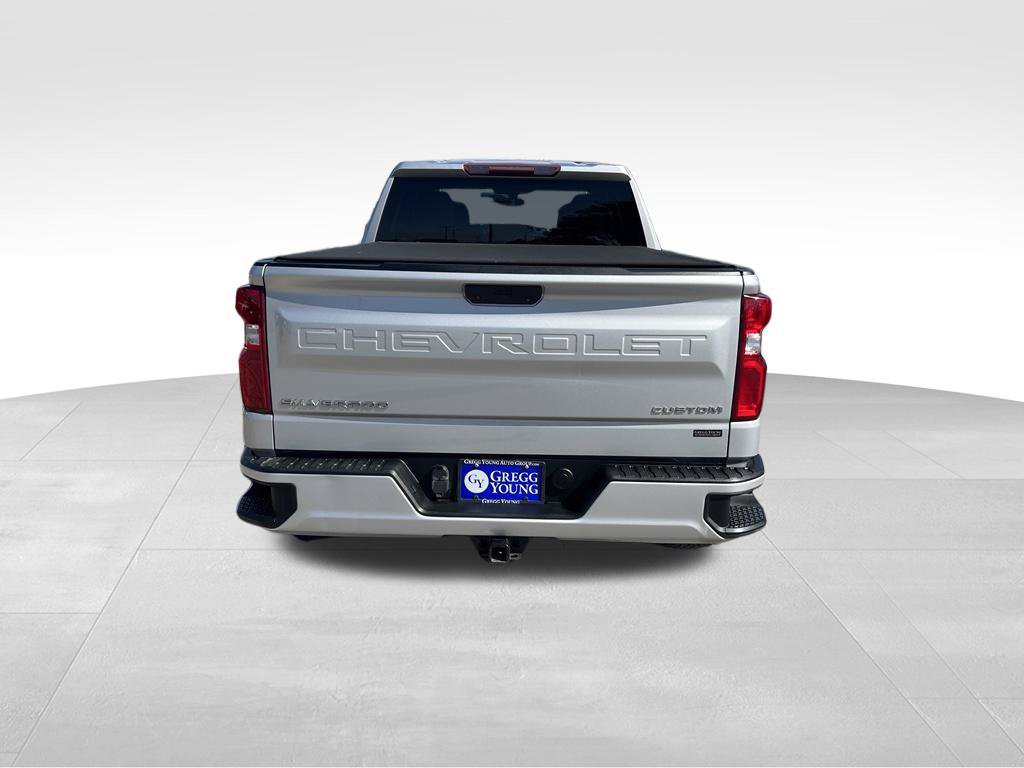 Used 2020 Chevrolet Silverado 1500 Custom w/ Custom Value Package AWD/4WD image 5