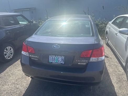Used 2013 Subaru Legacy 2.5i Premium w/ All-Weather Pkg AWD/4WD image 5